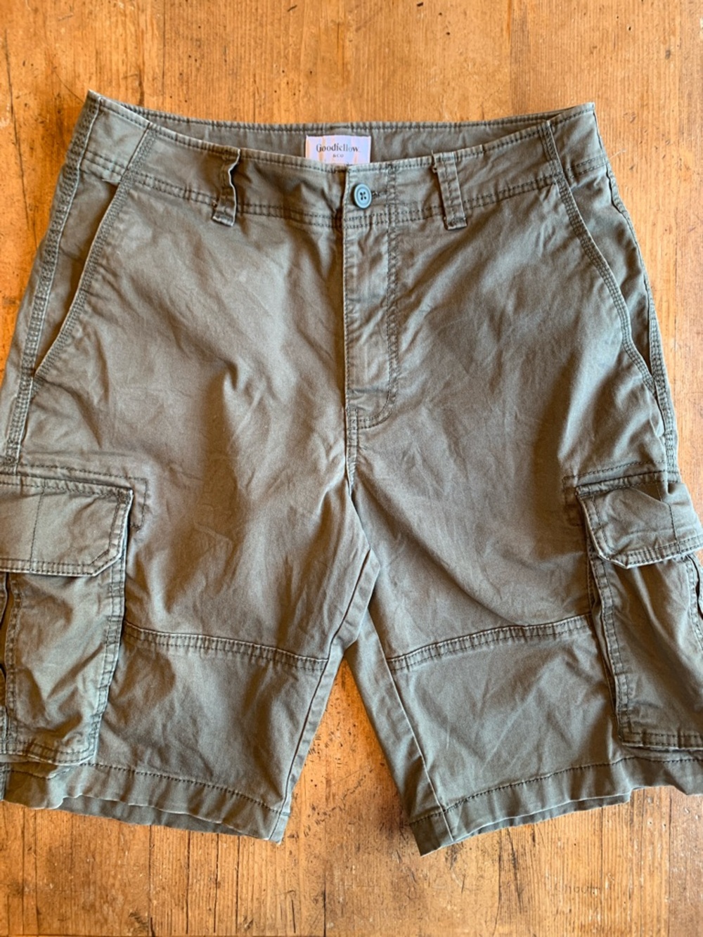 Goodfellow & Co Olive Green Cargo Shorts